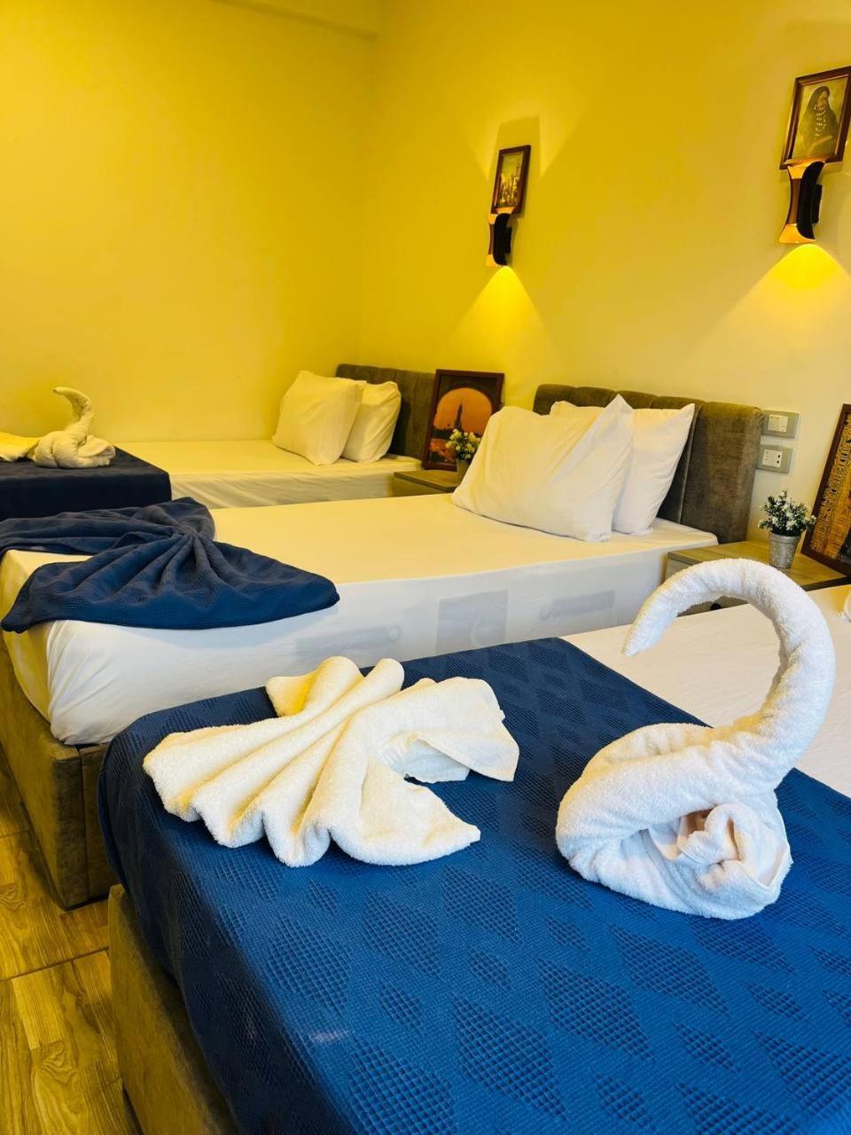 Rev Inn Hotel Kairo Bagian luar foto
